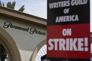 Selon les nouvelles prévisions de Warner, son excédent brut d'exploitation ajusté devrait se situer entre 10,5 et 11 milliards de dollars (9,3 à 9,8 milliards de francs ) en 2023, soit 300 à 500 millions de moins qu'anticipé auparavant (archives)....